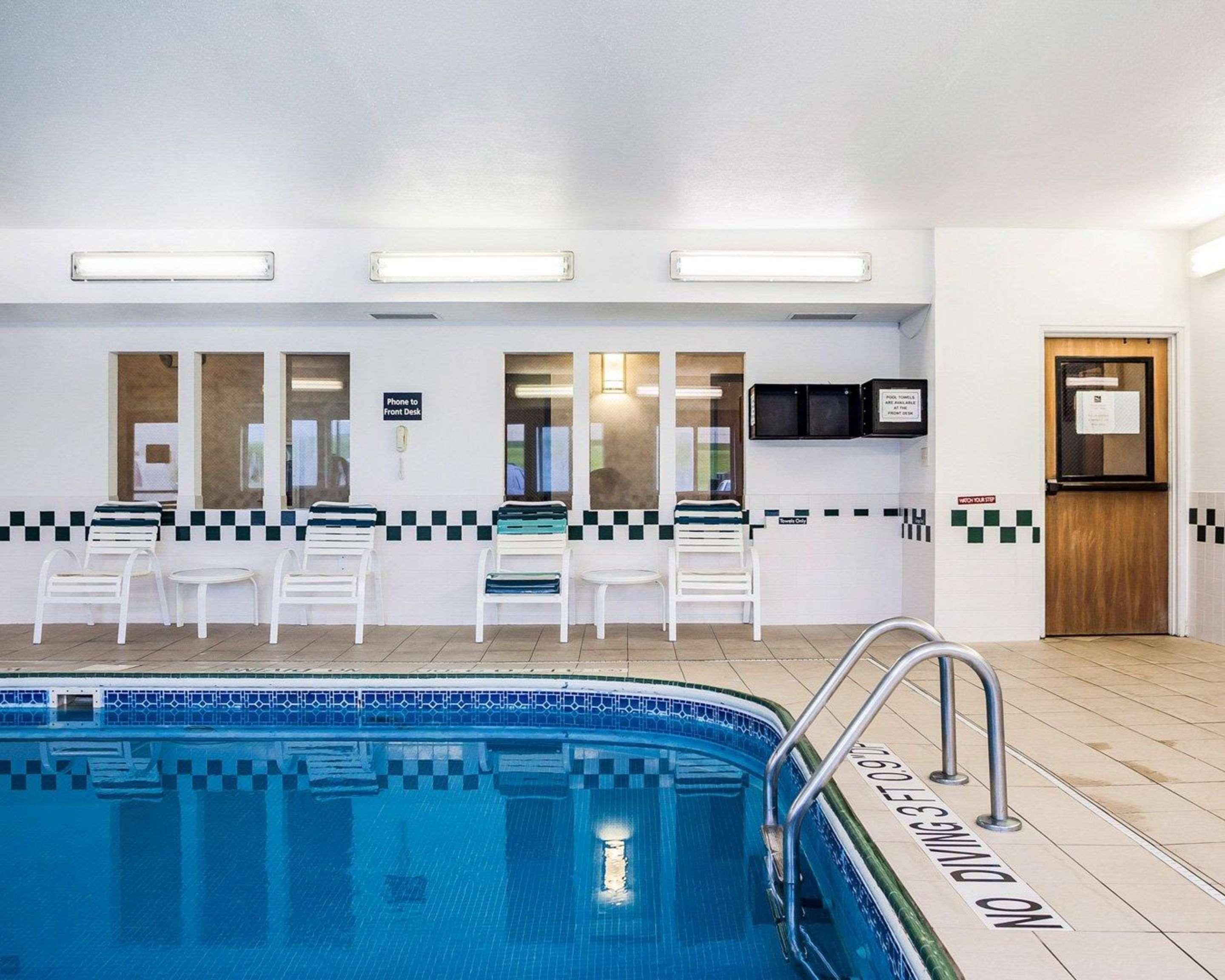Quality Inn & Suites Des Moines Airport Екстер'єр фото