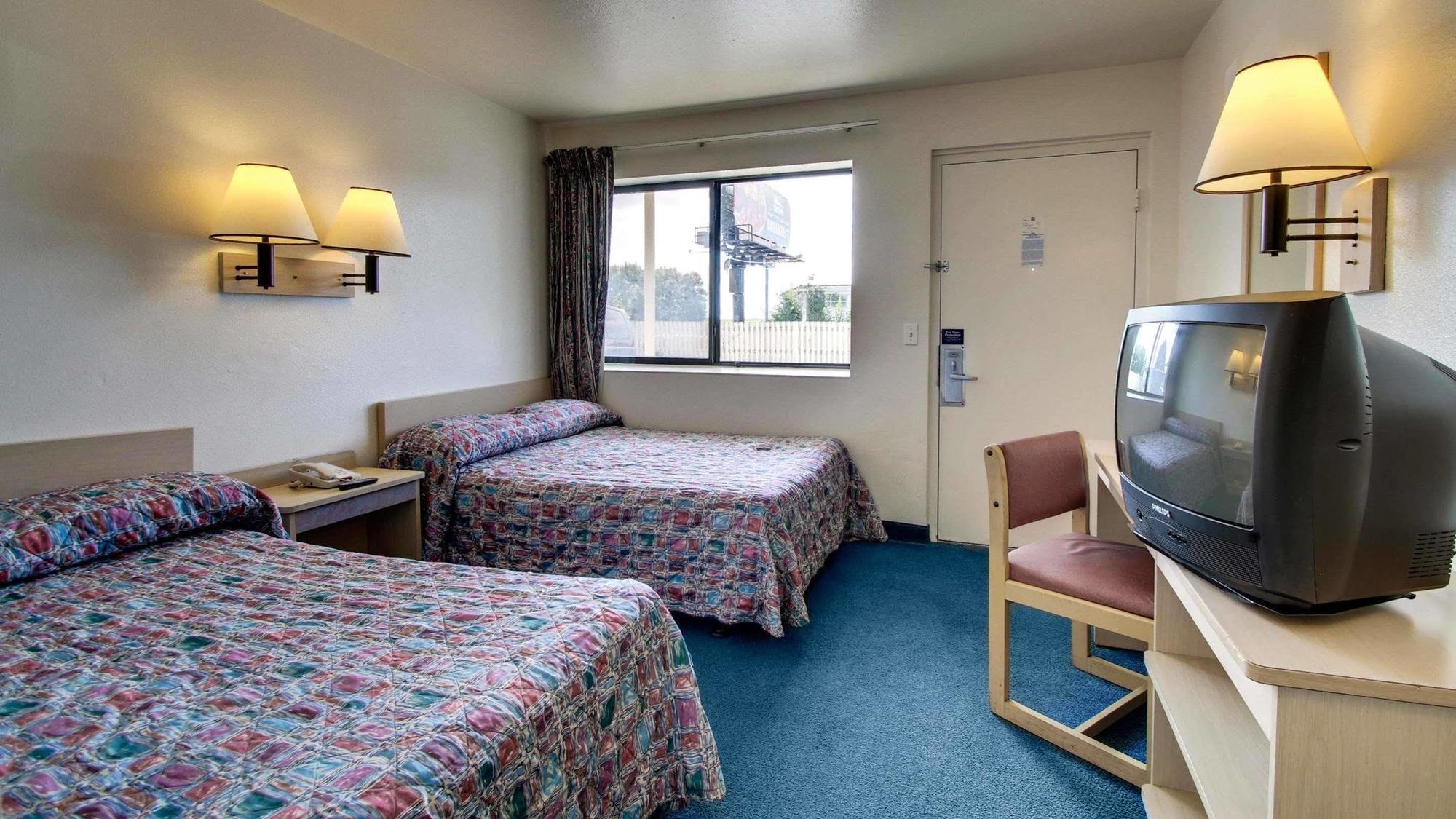 Quality Inn & Suites Des Moines Airport Екстер'єр фото